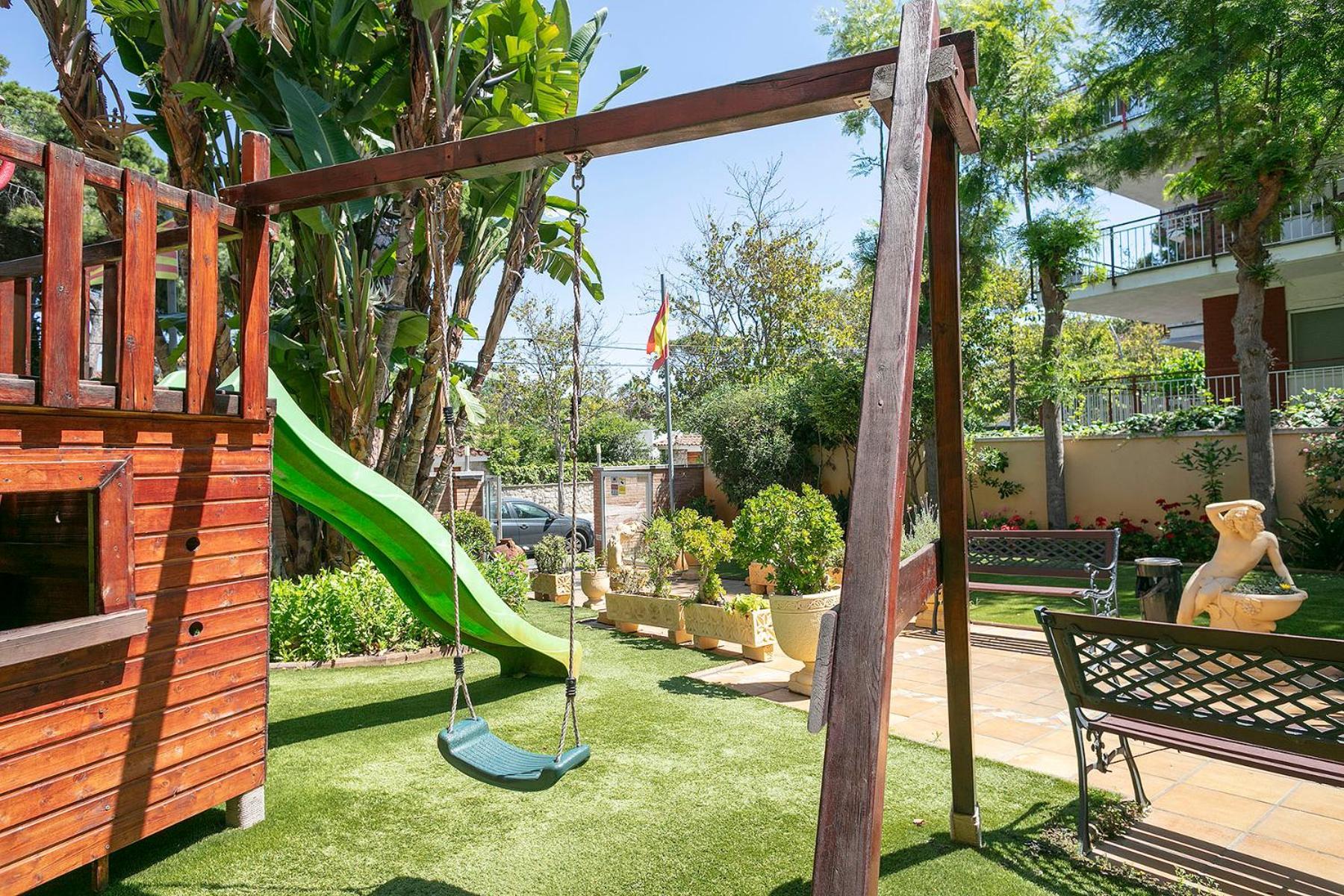 Apartamentos Velor Castelldefels Εξωτερικό φωτογραφία