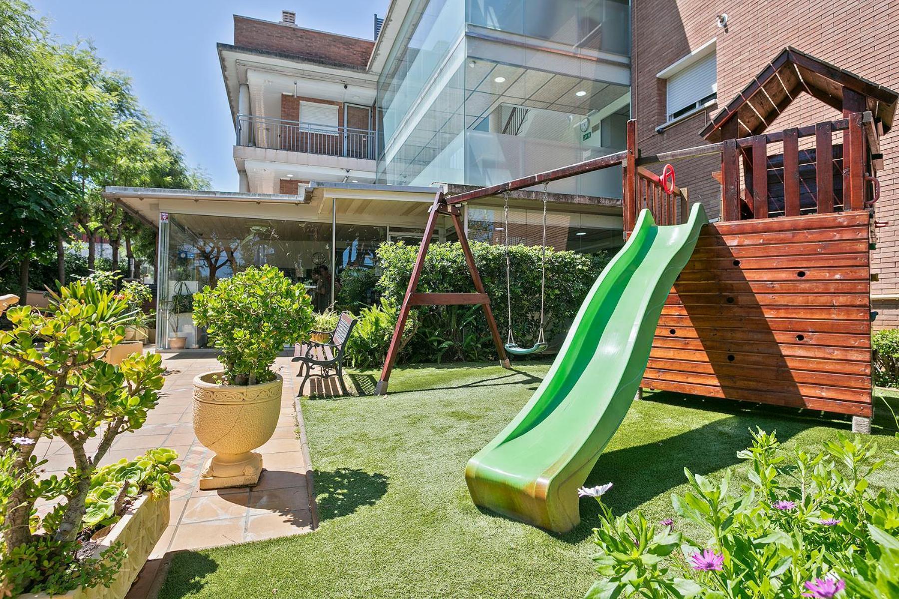 Apartamentos Velor Castelldefels Εξωτερικό φωτογραφία