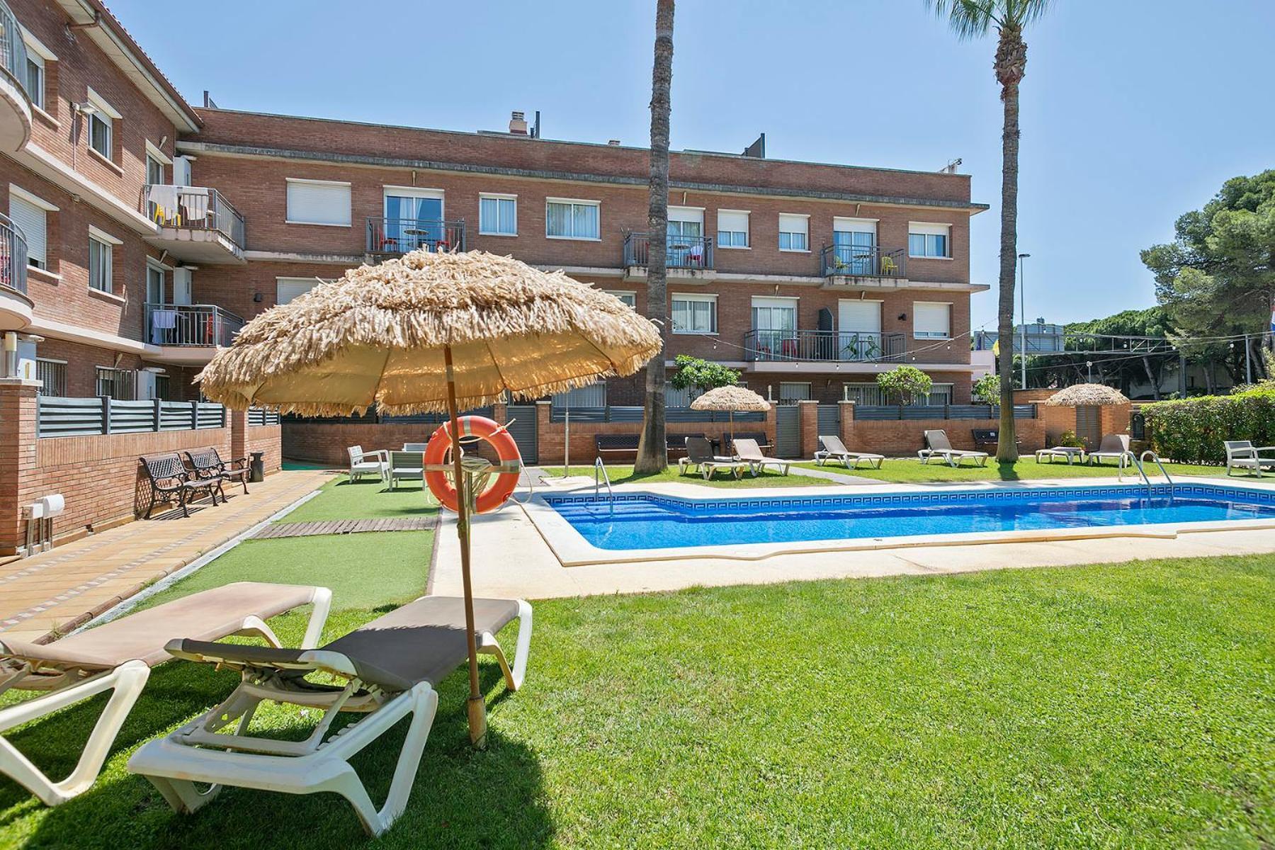 Apartamentos Velor Castelldefels Εξωτερικό φωτογραφία