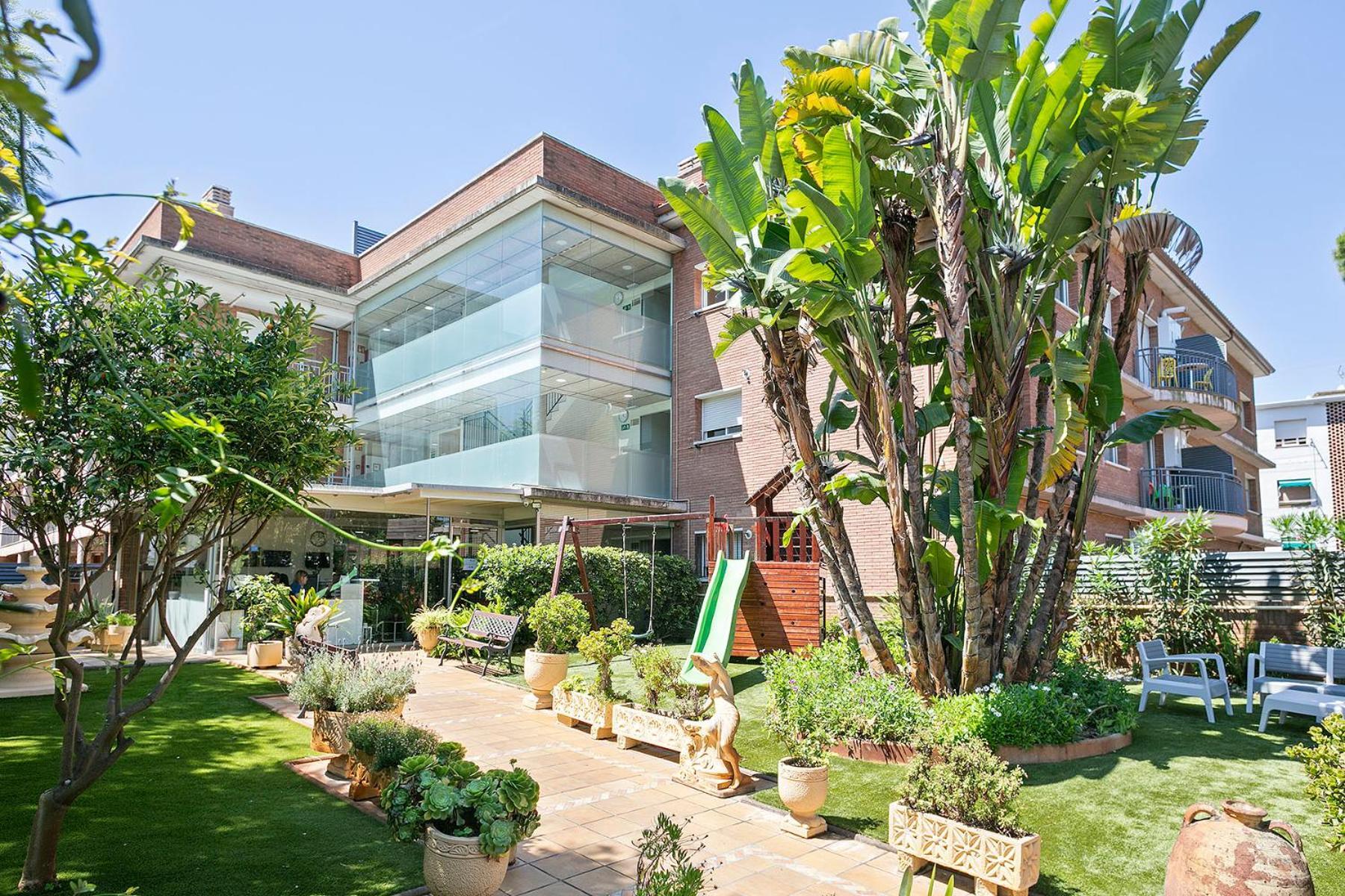 Apartamentos Velor Castelldefels Εξωτερικό φωτογραφία