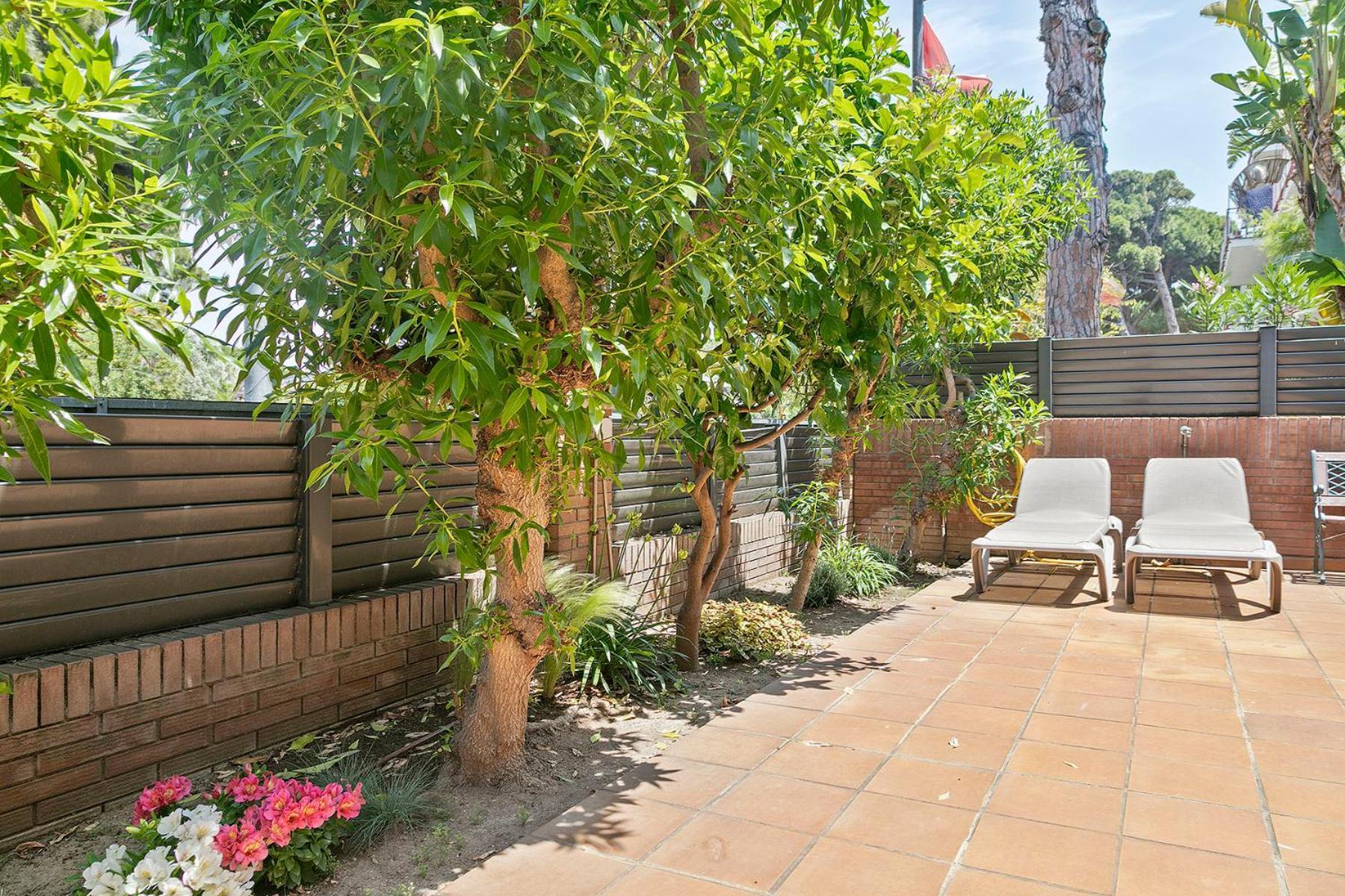 Apartamentos Velor Castelldefels Εξωτερικό φωτογραφία