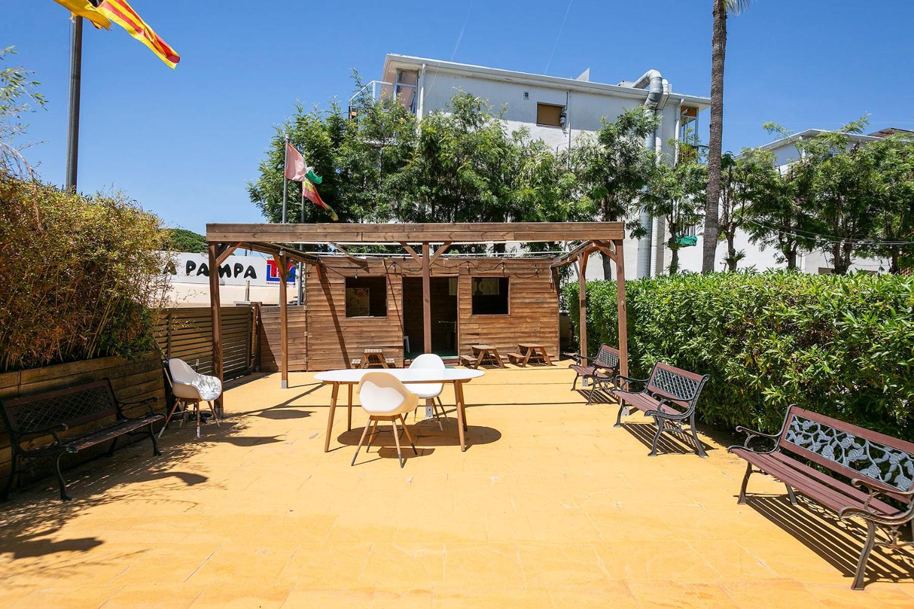 Apartamentos Velor Castelldefels Εξωτερικό φωτογραφία