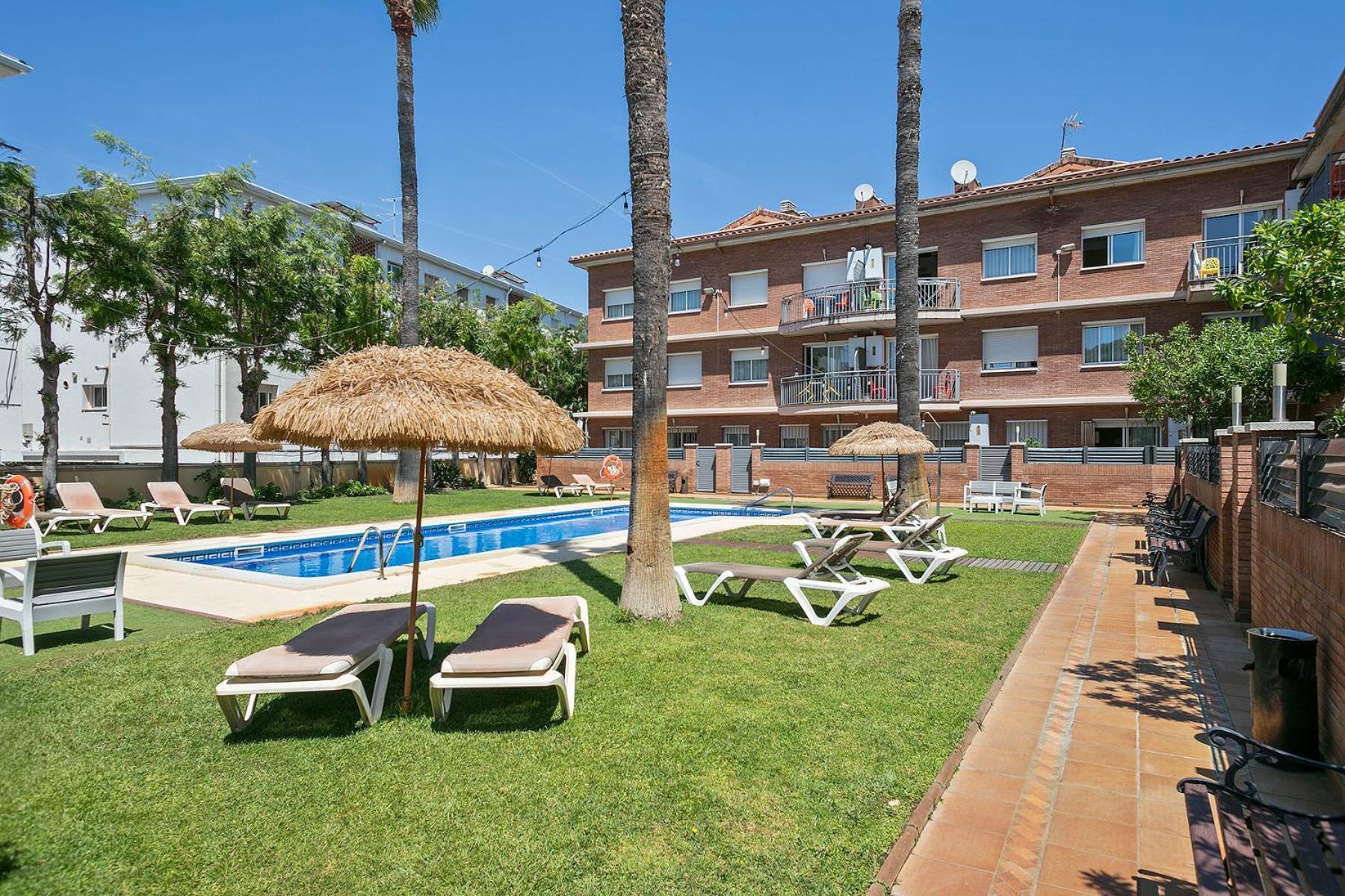 Apartamentos Velor Castelldefels Εξωτερικό φωτογραφία