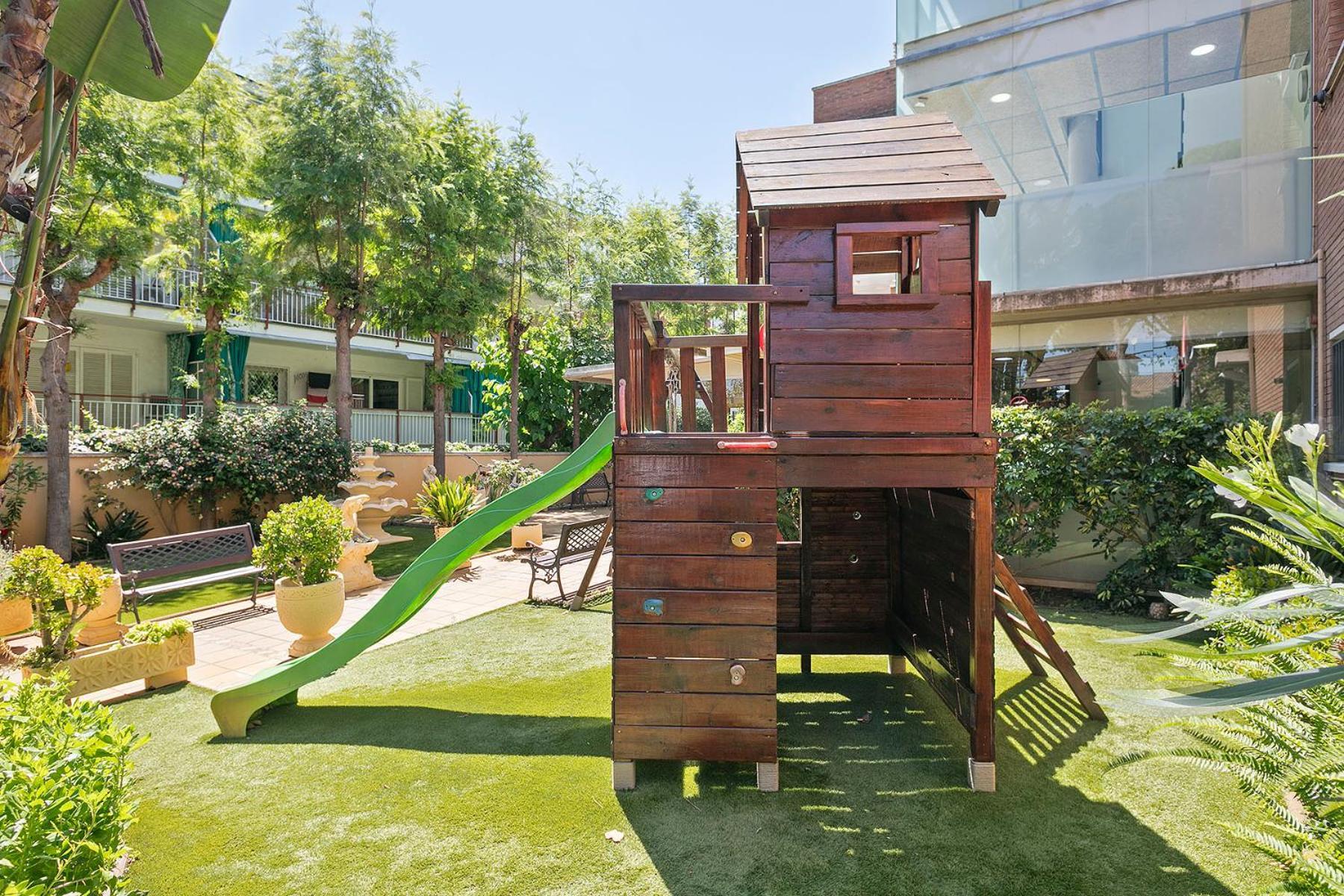 Apartamentos Velor Castelldefels Εξωτερικό φωτογραφία